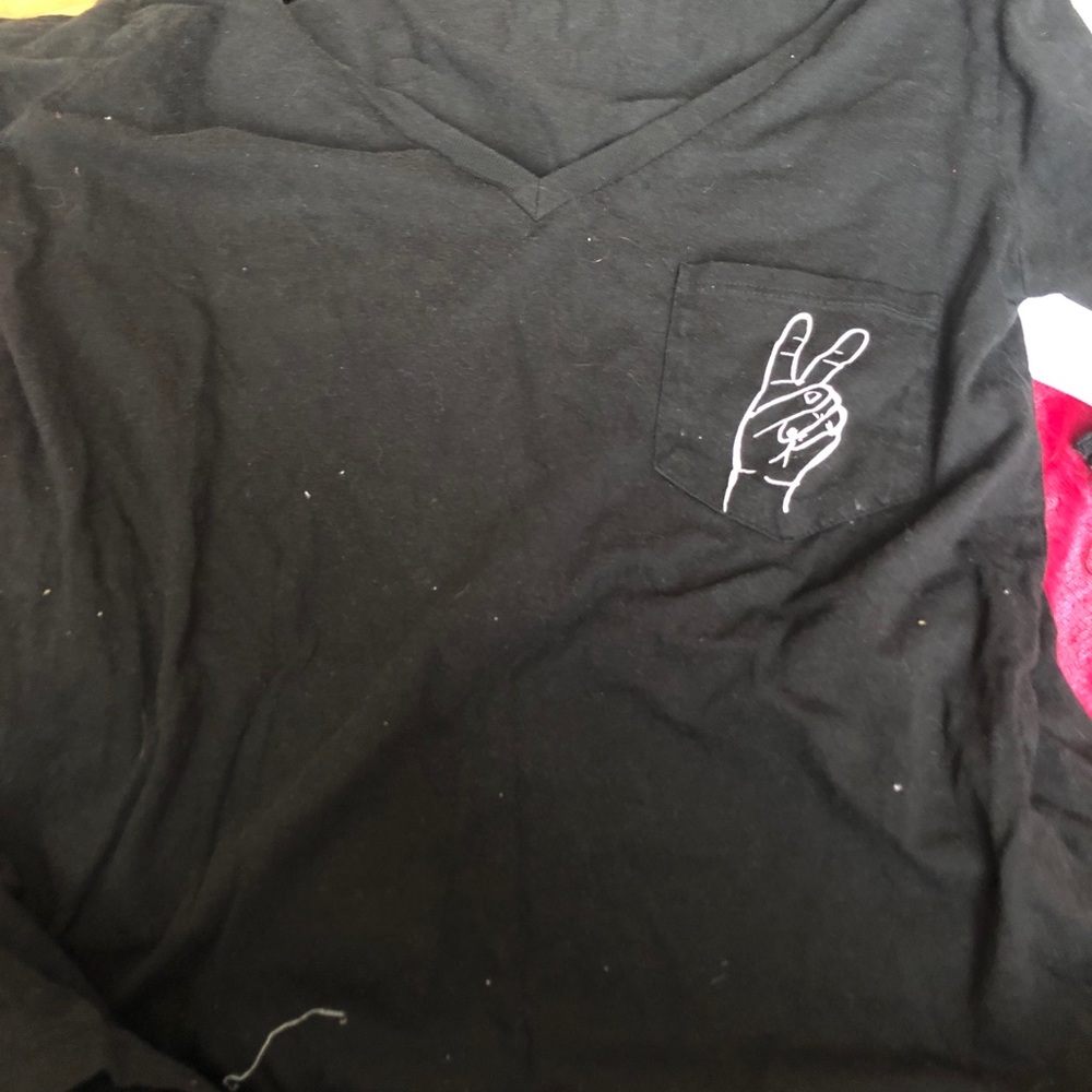 graphic tee